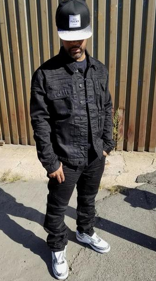 black jean jacket outfit mens